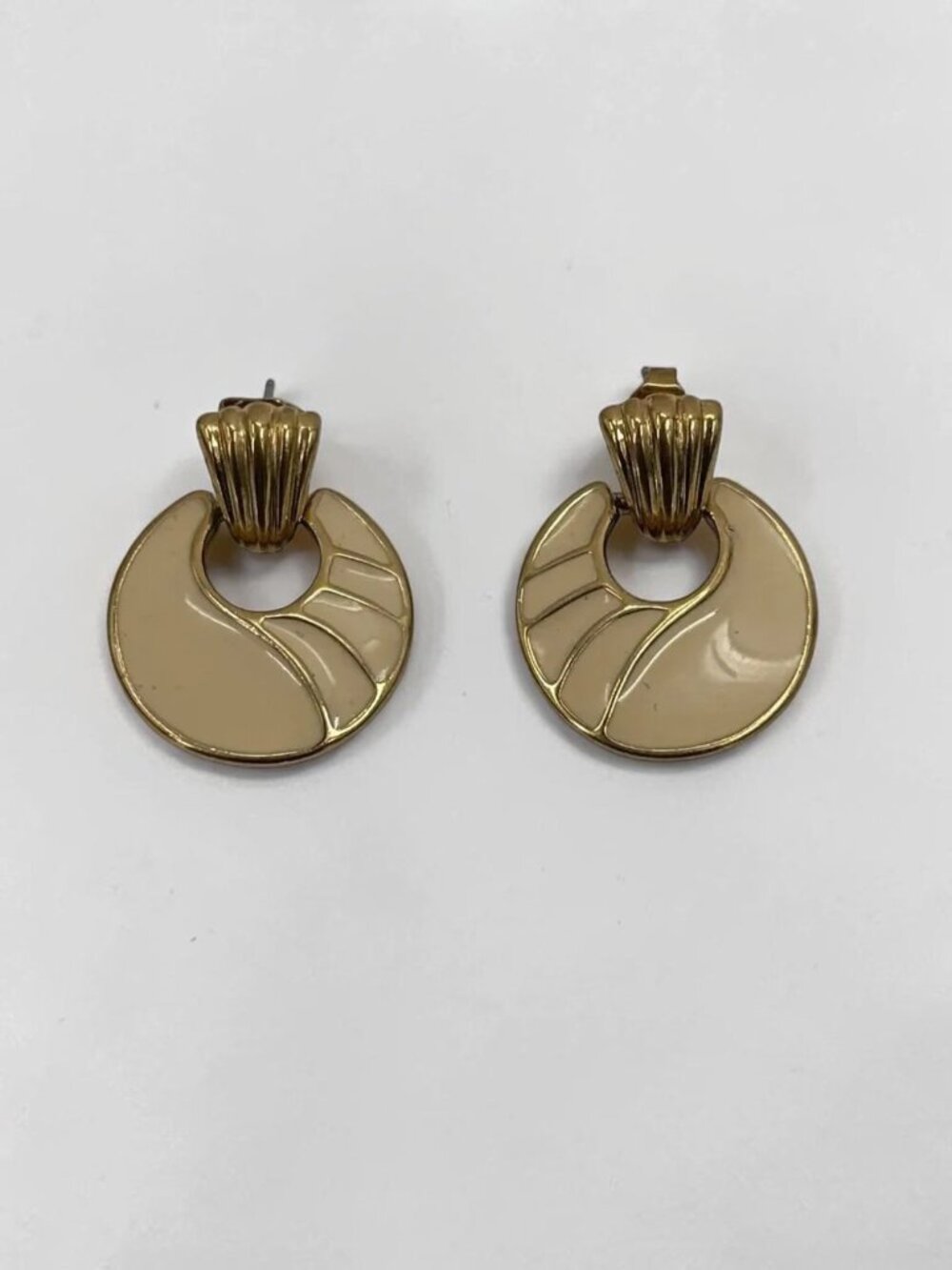 Vintage Trifari Cream Enamel Door Knocker Gold Tone Round Post Earrings